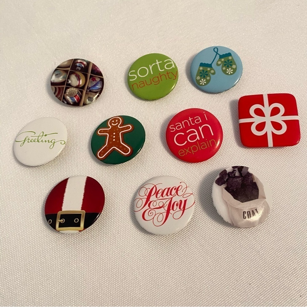 JCPenney Christmas Holiday Mini Button Pins 2012 Set Of 10